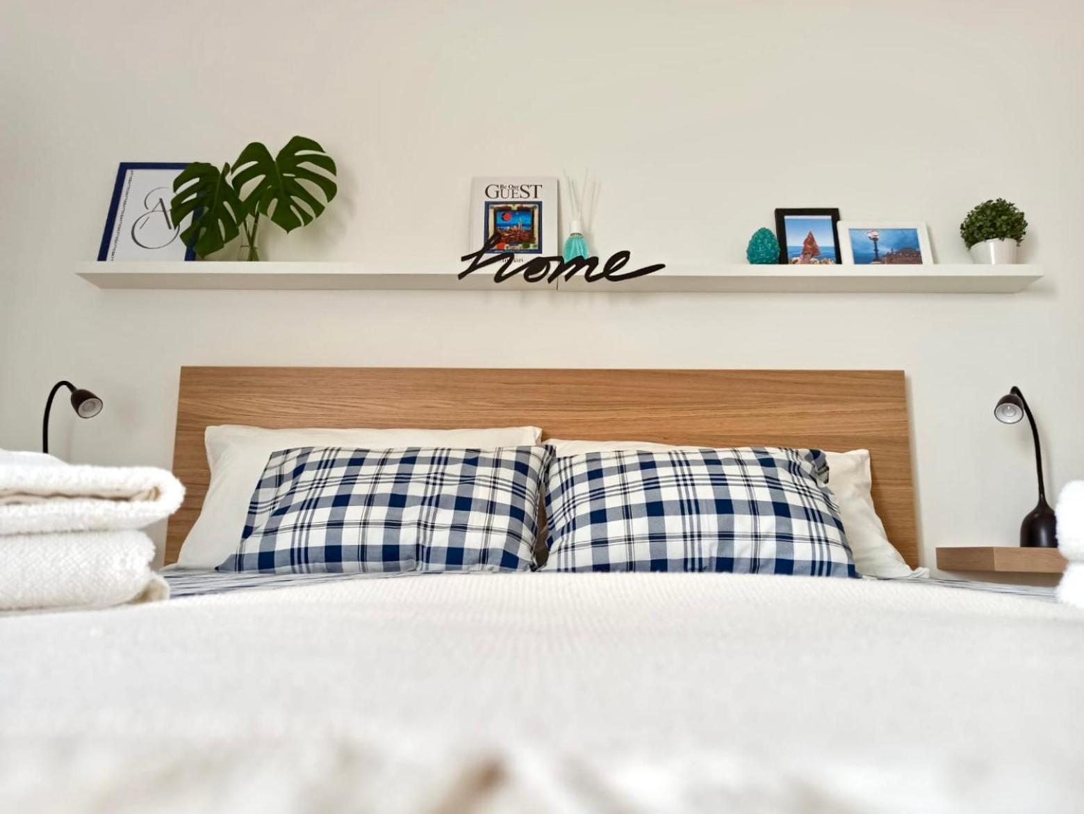 Attic8 Apartment บารี ภายนอก รูปภาพ