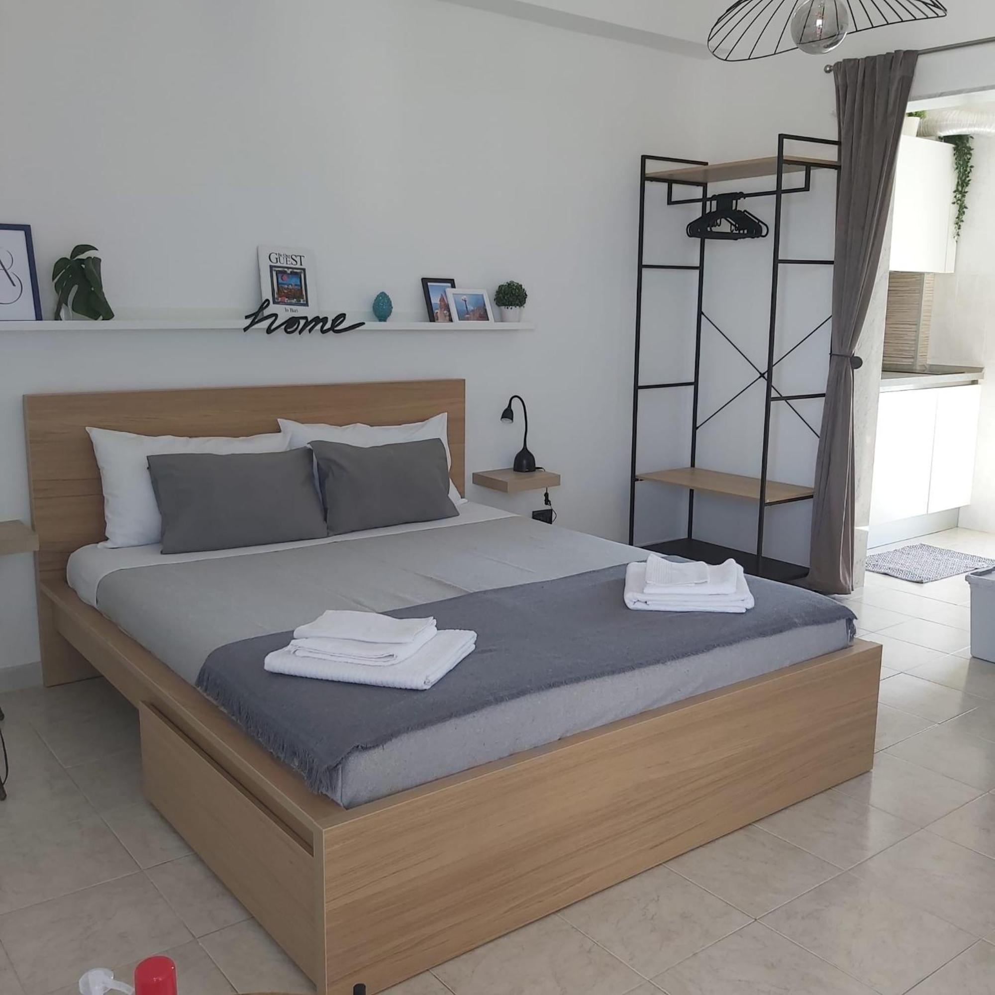 Attic8 Apartment บารี ภายนอก รูปภาพ