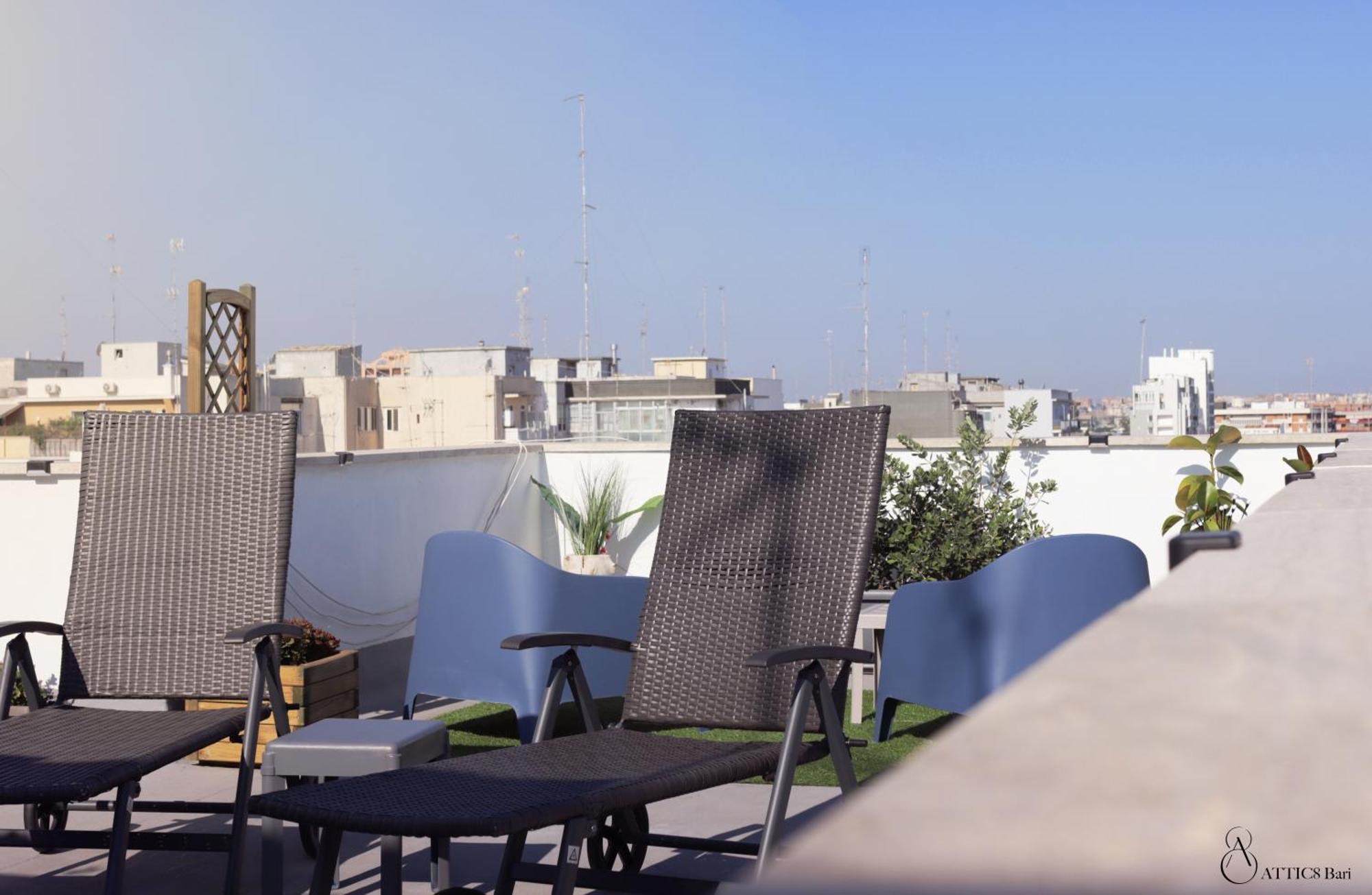 Attic8 Apartment บารี ภายนอก รูปภาพ