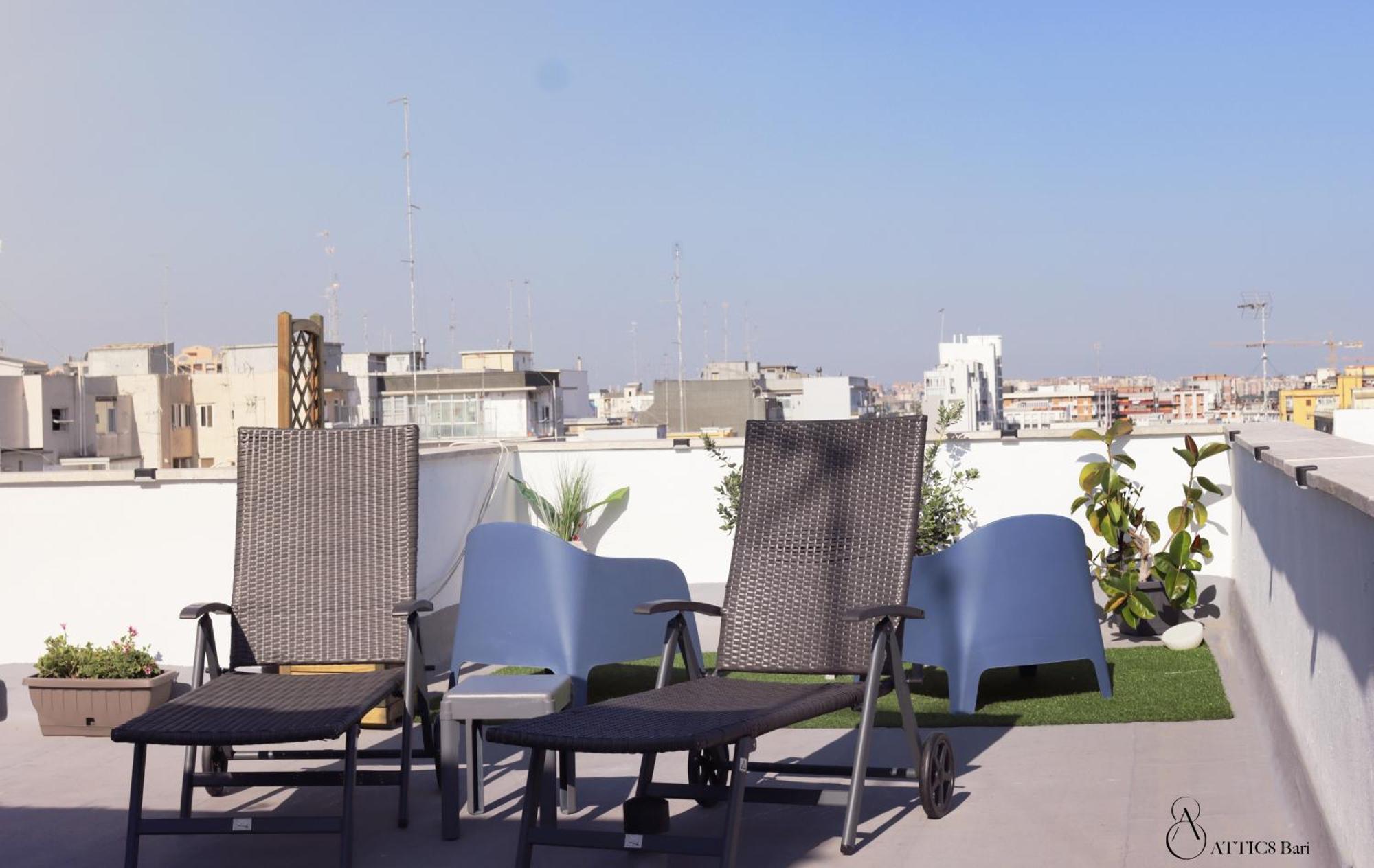 Attic8 Apartment บารี ภายนอก รูปภาพ